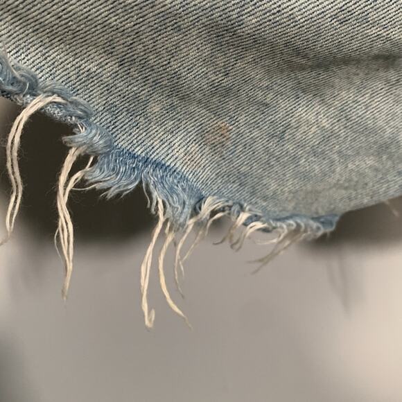 Rag & Bone Cut Off Shorts Distressed In Dixon Light Wash Size 24 - Picture 6 of 8